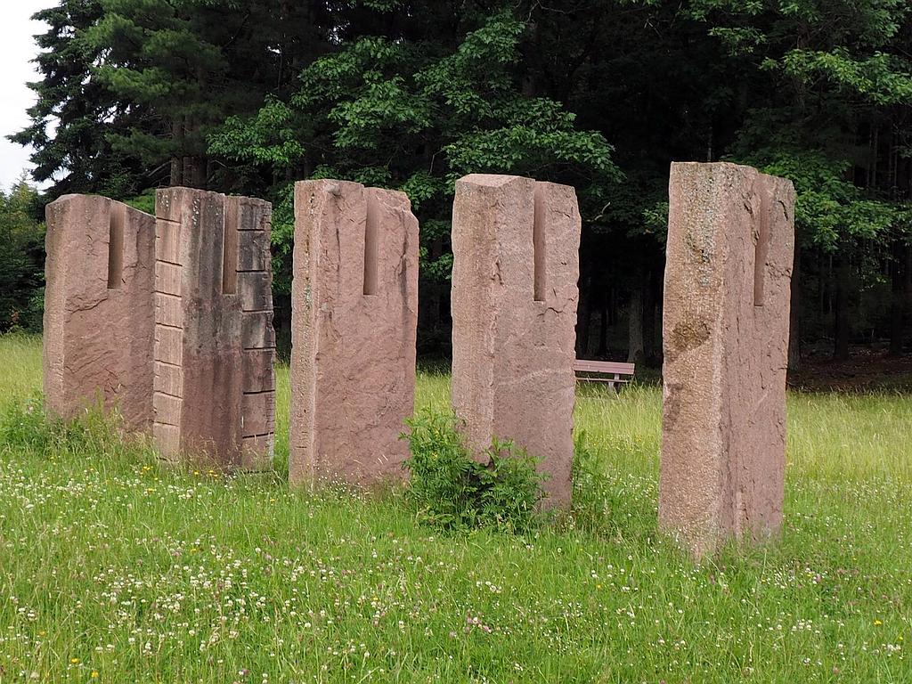 Sentiers Plaisir : Sentiers des géants Roche solaire 3